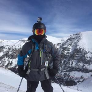 Meet your Posher, Max